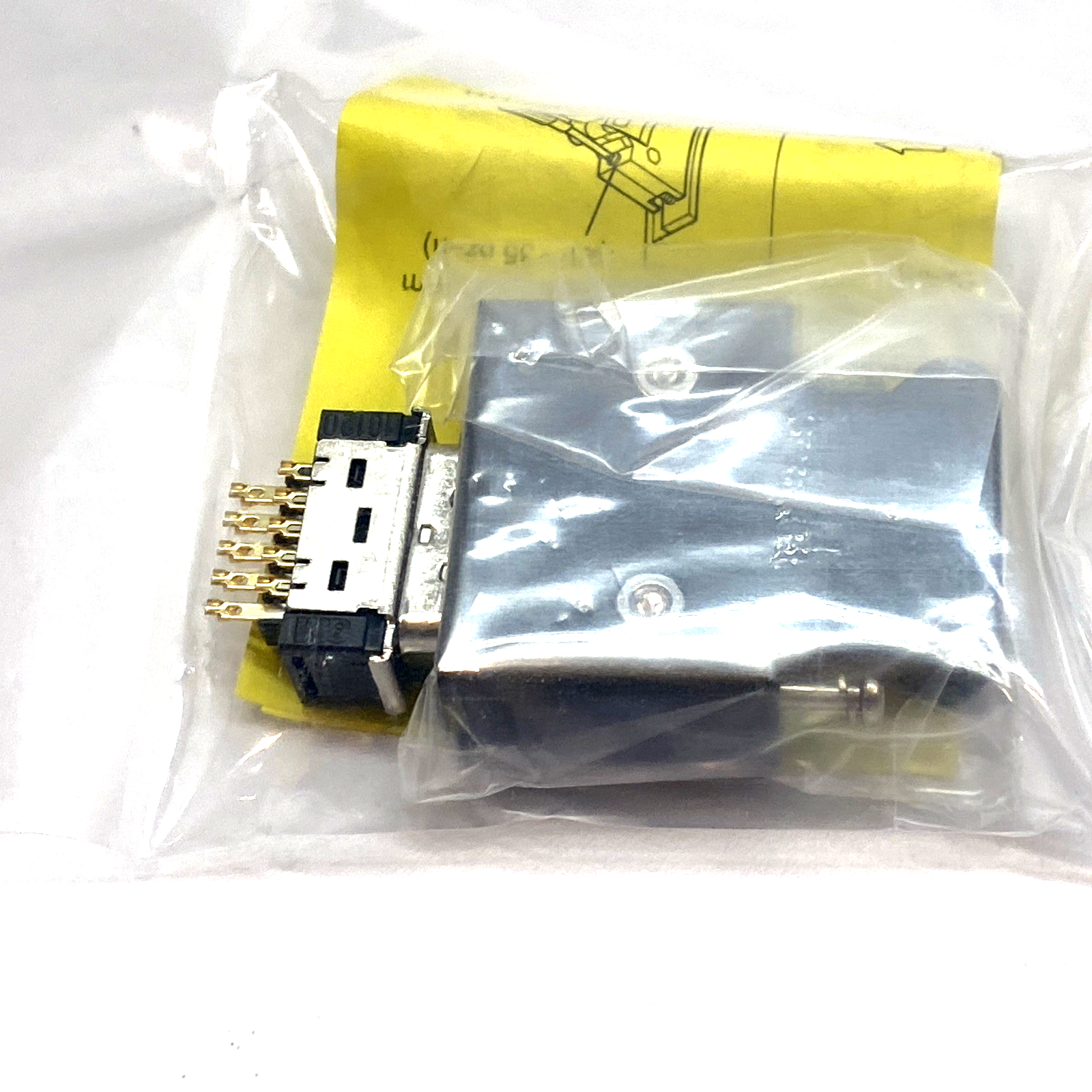 AS-ASD | Oriental Motor Connector Kit ETI6104-A-F XMC407578-F TCRR36P2-A-F - New - Maverick Industrial Sales