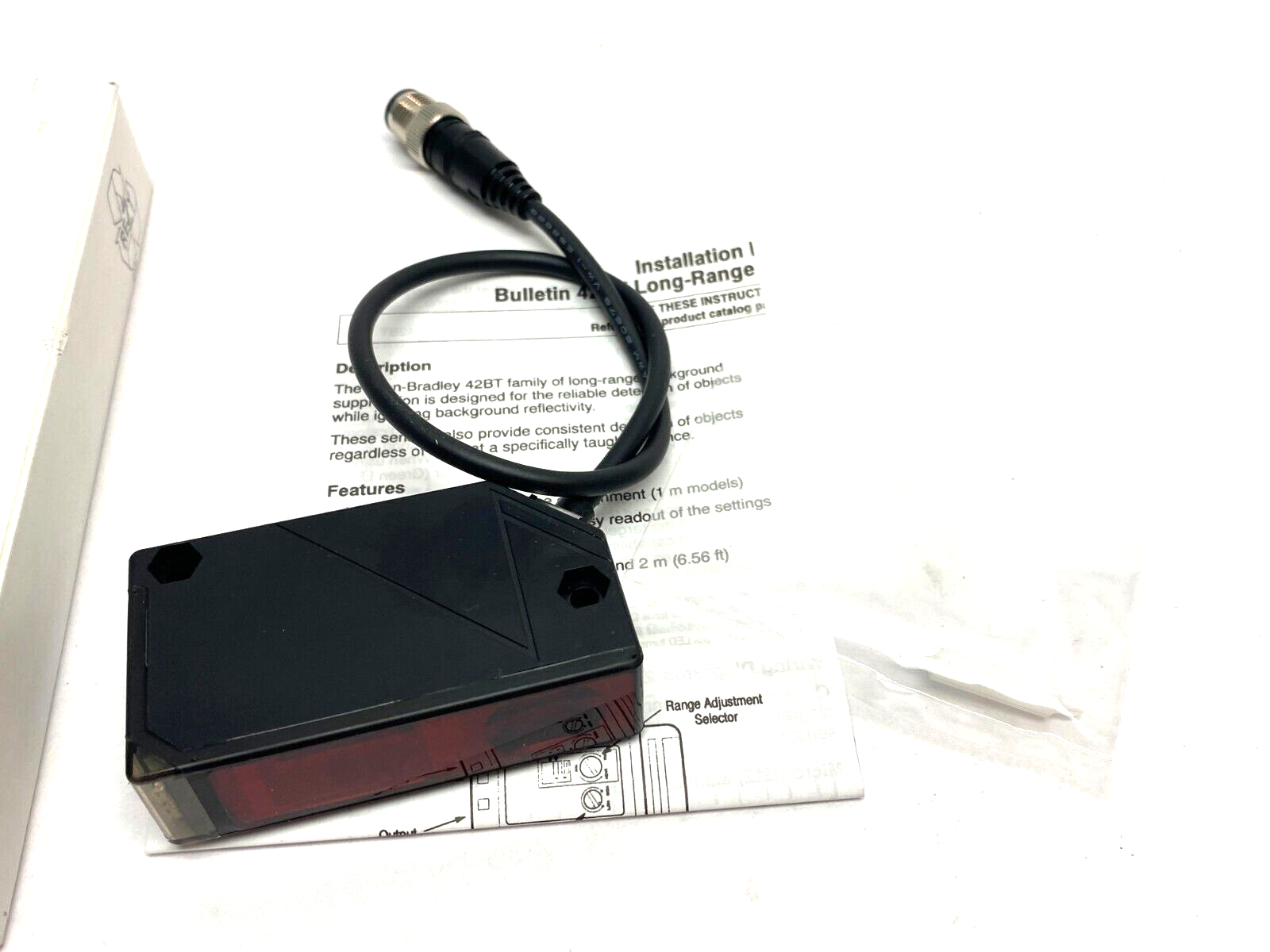 Allen Bradley 42BT-B2LBSL-F4 Ser. A PHOTOSWITCH Long-Range BGS Sensor, Red - Maverick Industrial Sales