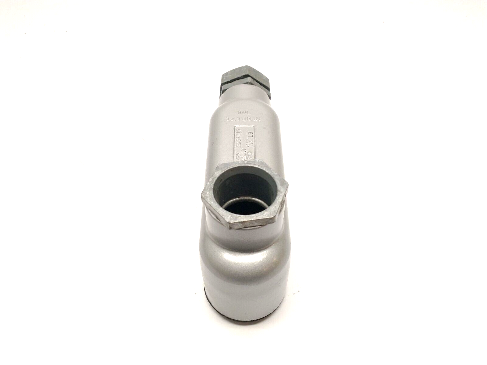 E204093 1-1/4" Aluminum LB Type Conduit Body 32.3 Cubic Inch 1-1/2" To 1-1/4" - Maverick Industrial Sales