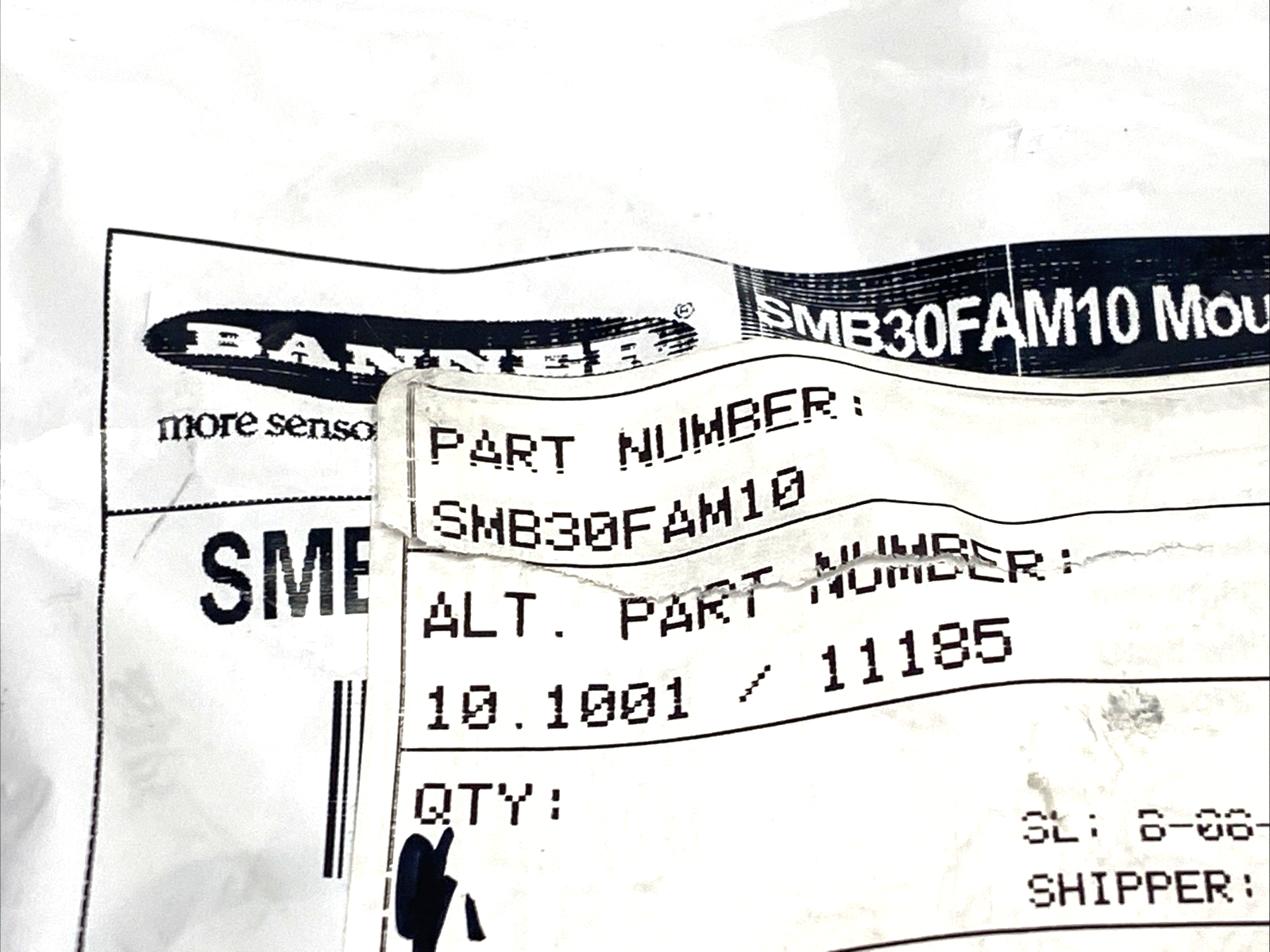 SMB30FAM10 | Banner Bracket Kit, Swivel w/ Tilt and Pan Movement 30 mm, 11185 - New - Maverick Industrial Sales