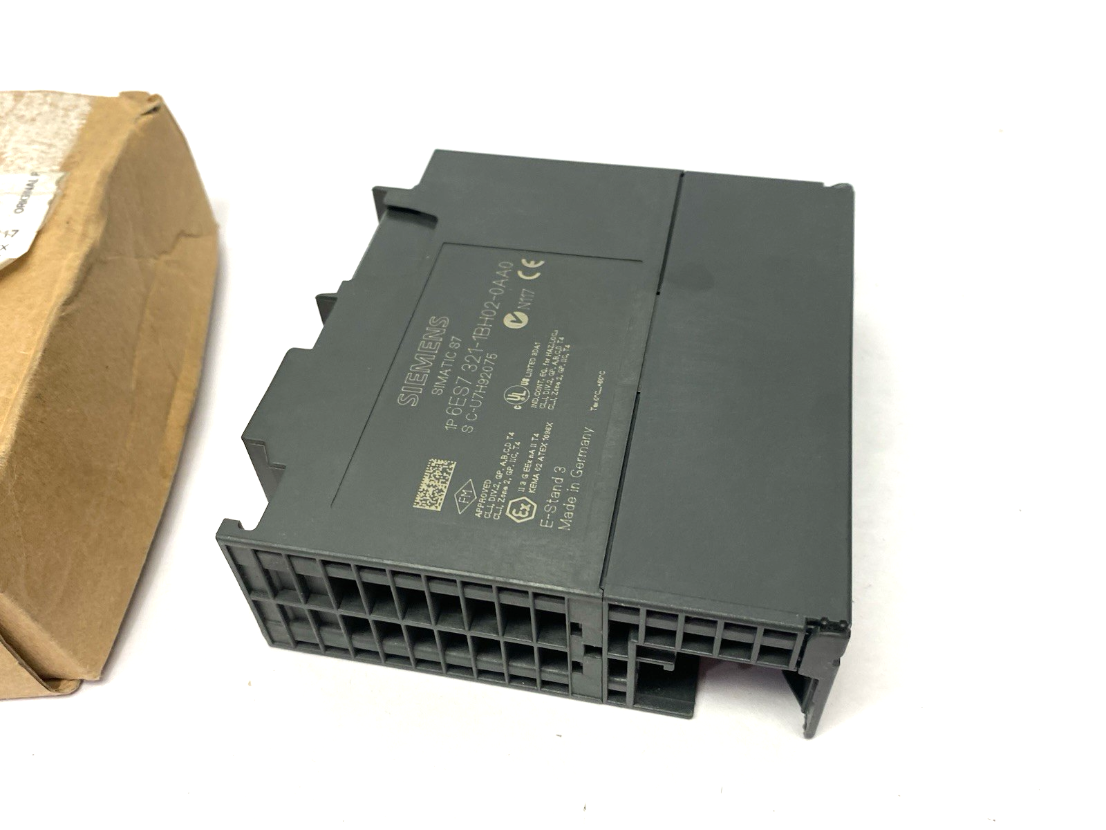 Siemens 6ES7321-1BH02-0AA0 SIMATIC S7-300 Digital Input SM 321 Isolated, 16 DI - Maverick Industrial Sales