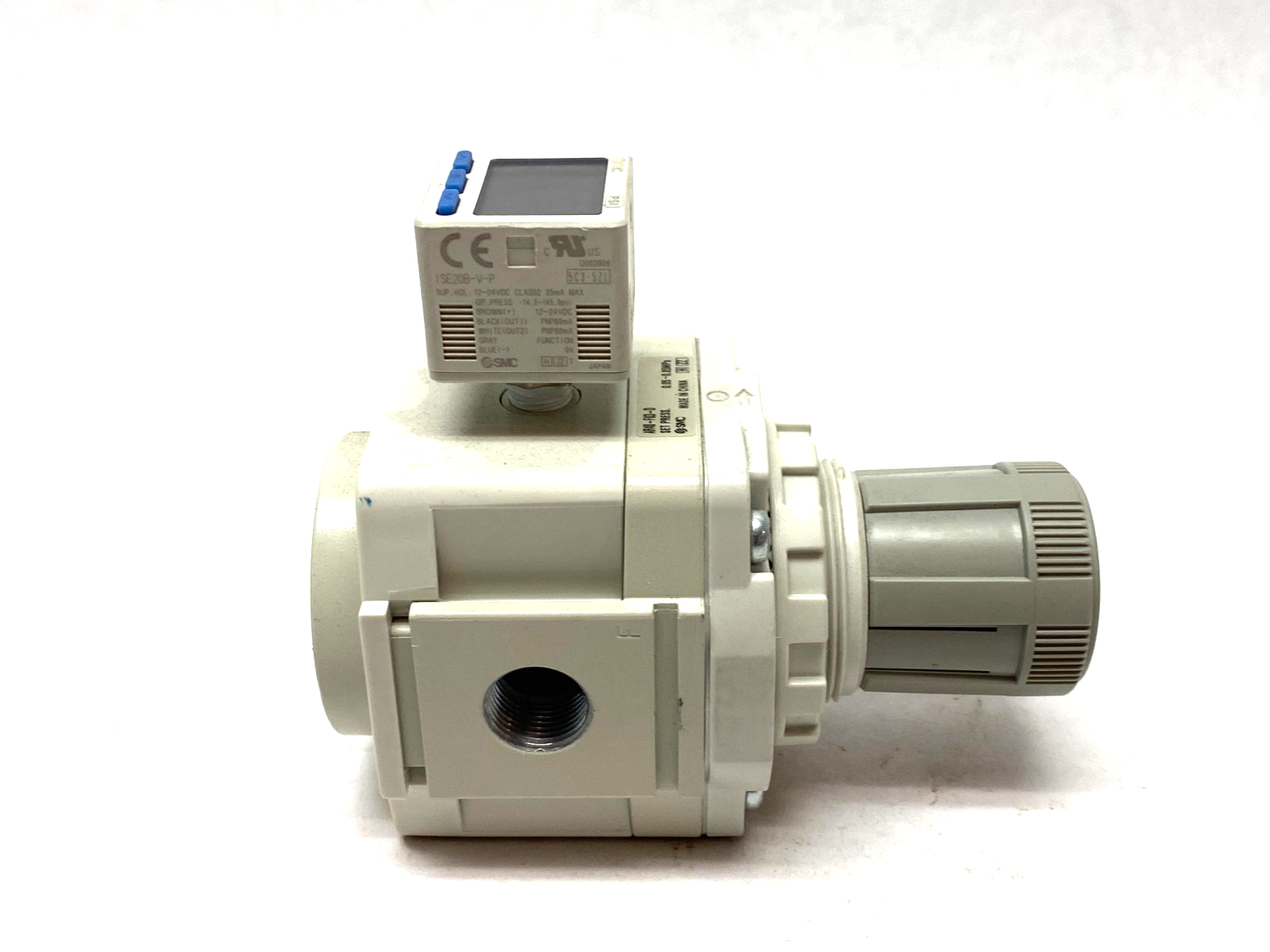 AR40-F03-D w/ ISE20B-V-P | SMC AR40-F03-D Regulator w/ ISE20B-V-P High-Precision Pressure Switch - New – Open box - Maverick Industrial Sales