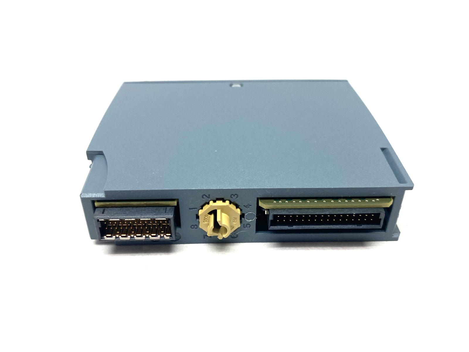6ES7 131-6BF01-0AA0, 6ES7131-6BF01-0AA0 | Siemens 6ES7131-6BF01-0AA0 SIMATIC ET 200SP Digital Input Module DI 8x 24V DC - Used - Maverick Industrial Sales