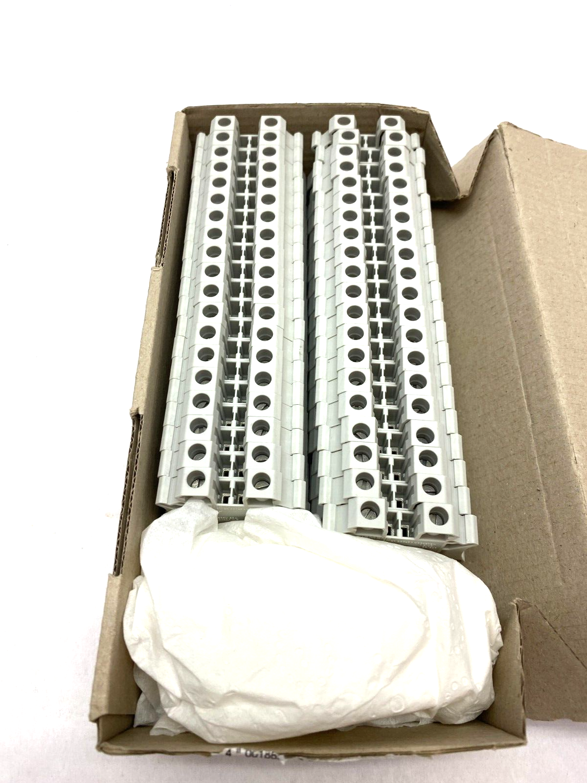 Siemens 8WH1000-0AH00 Feed-Through Terminal Block Gray 6mm BOX OF 43 - Maverick Industrial Sales