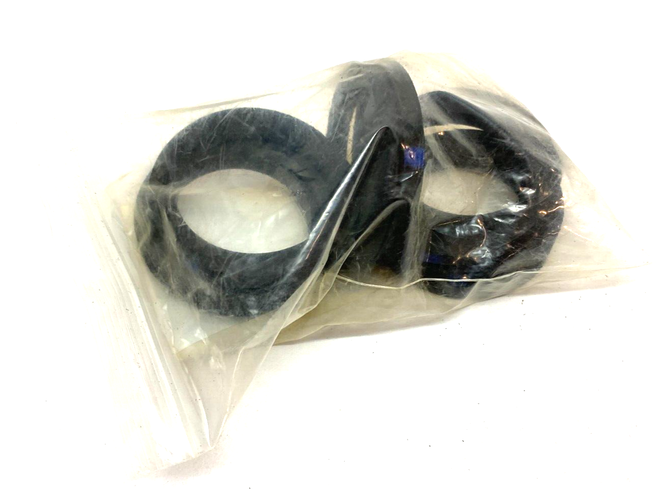 5345K15 Oil-Resistant Buna-N Gasket for Hose Couplings 2" ID 2.63" OD PKG OF 10 - Maverick Industrial Sales