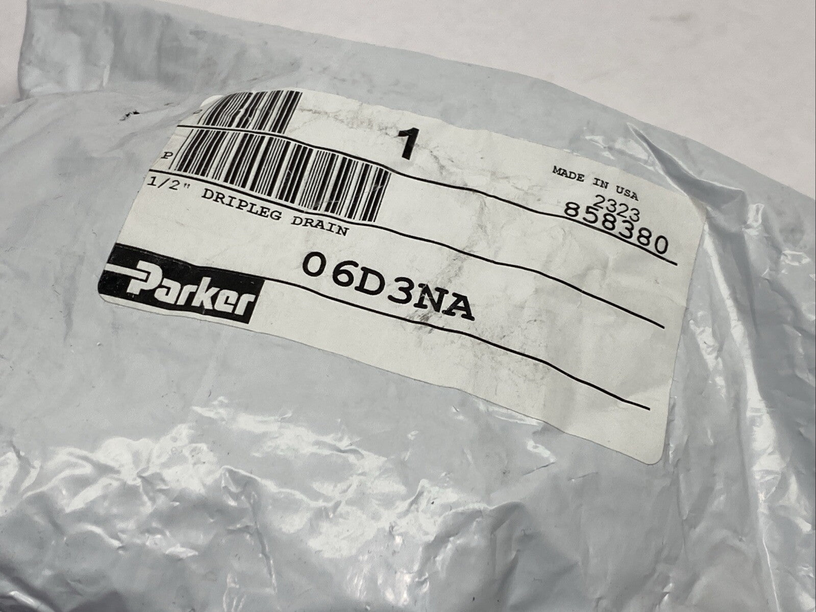 Parker 06D3NA Automatic Drip Leg Drain 1/2" - Maverick Industrial Sales