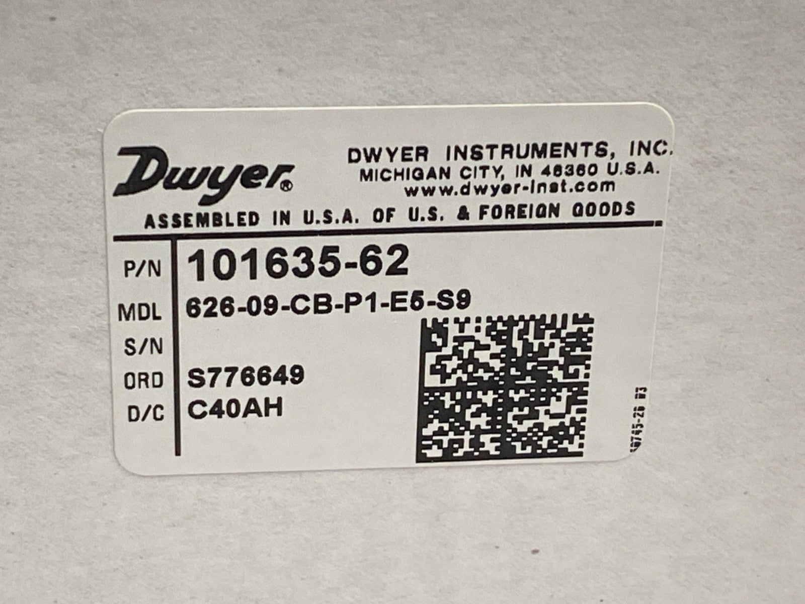 626-09-CB-P1-E5-S9 | Dwyer Industrial Pressure Transmitter 101635-62 - New – Open box - Maverick Industrial Sales