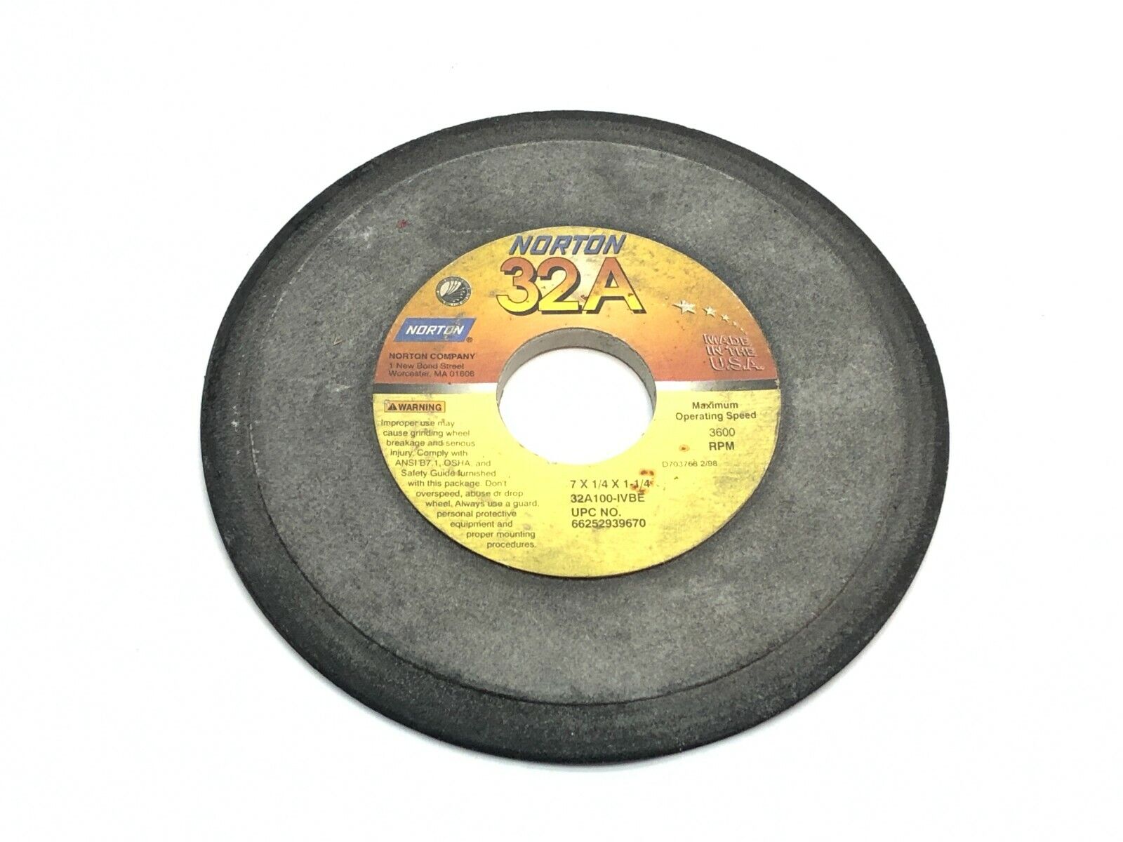 Norton 32A100-IVBE Grinding Wheels 1-1/4" Bore 3600 RPM LOT OF 5 - Maverick Industrial Sales