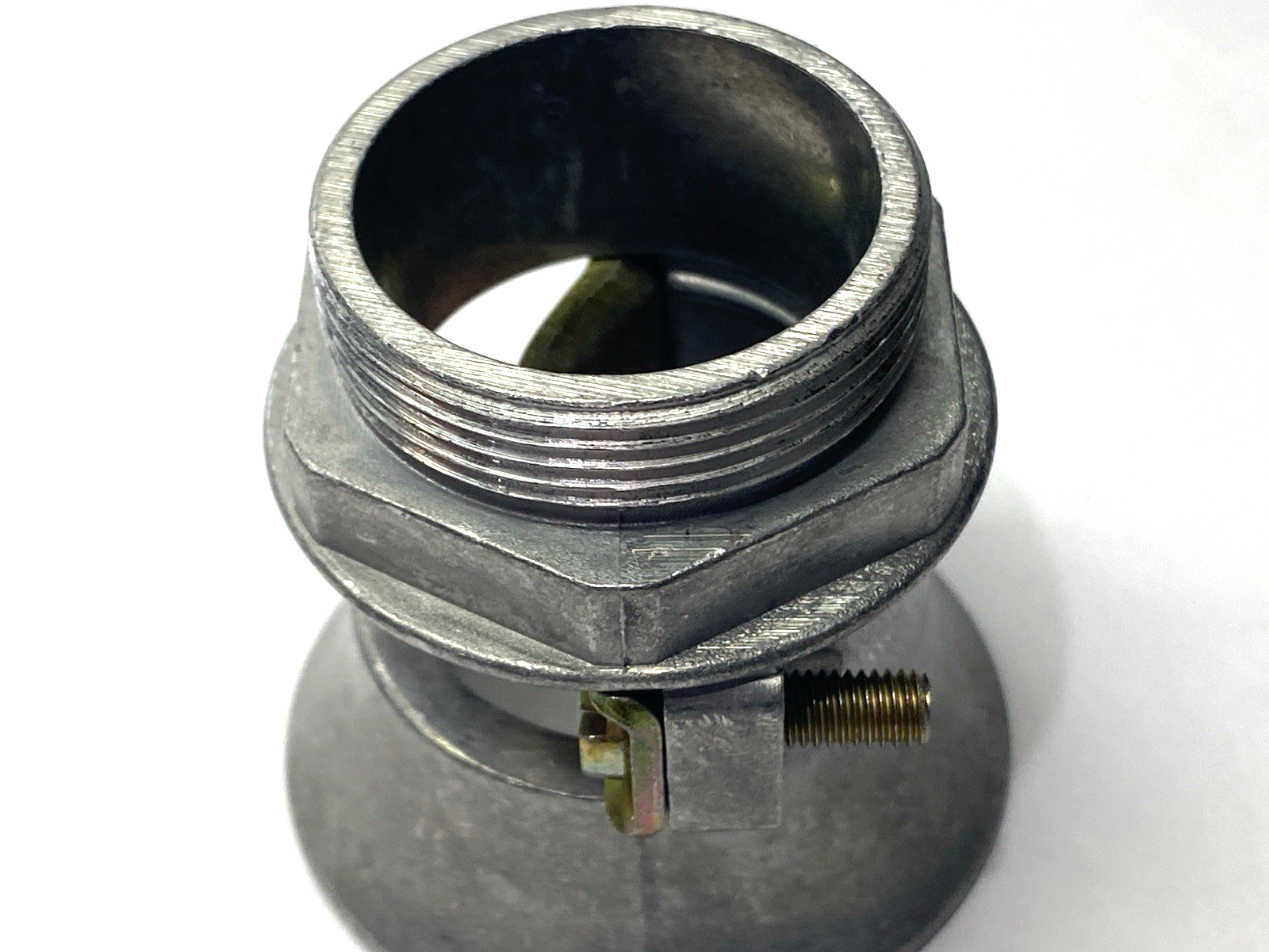 Bellmouth Cable Gland Clamp 1-3/16" Cable Opening LOT OF 2 - Maverick Industrial Sales
