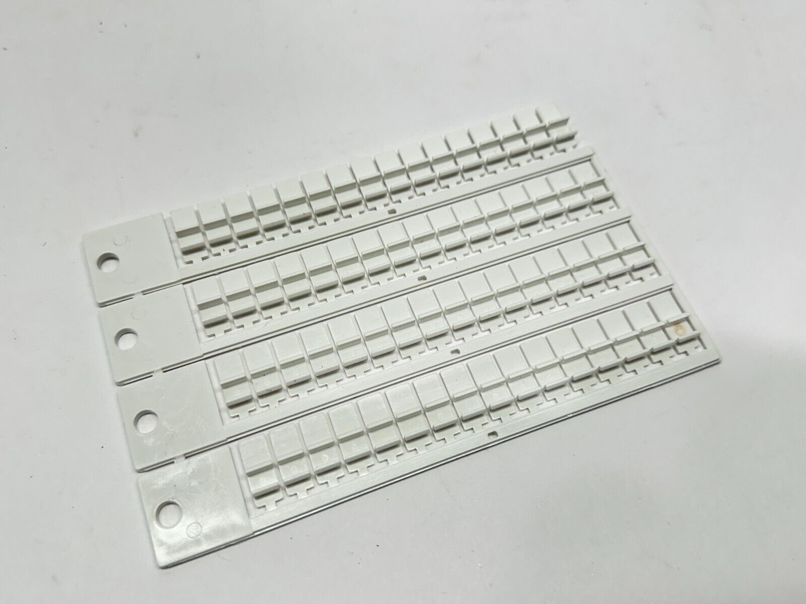 Murrplastik 86401218 Labeling Type KPX 6/15 WIN-Type 41 LOT OF 448 - Maverick Industrial Sales