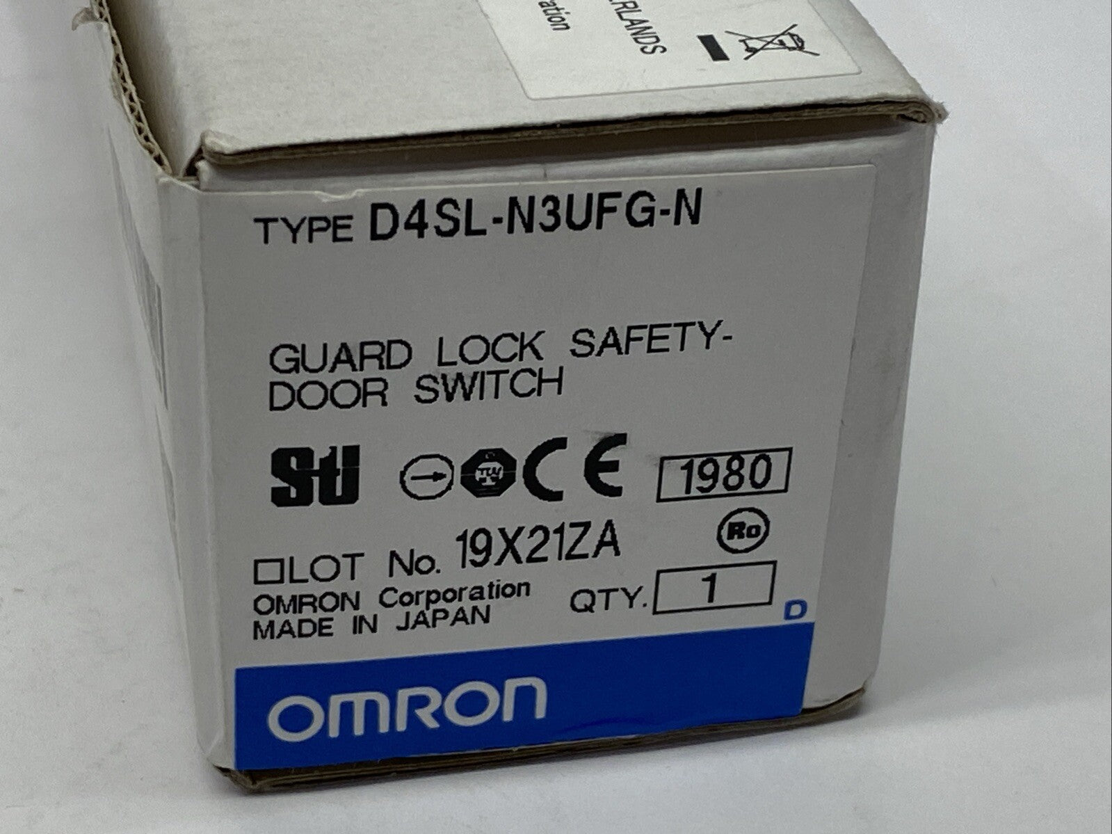 Omron D4SL-N3UFG-N Guard Lock Safety Door Switch - New – Open box - Maverick Industrial Sales
