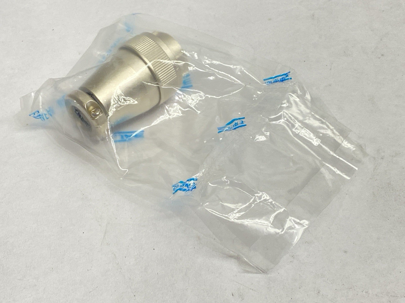 JAE SRCN6A25-24S Circular Connector Plug Female 24-Position - Maverick Industrial Sales