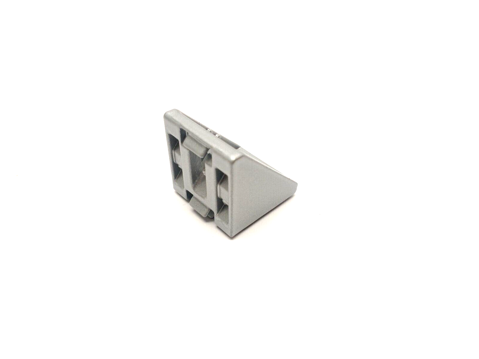 14065 | 80/20 30 Series 2-Hole 28mm Slotted Inside Corner w/ Dual Support LOT OF 2 - New – Open box - Maverick Industrial Sales