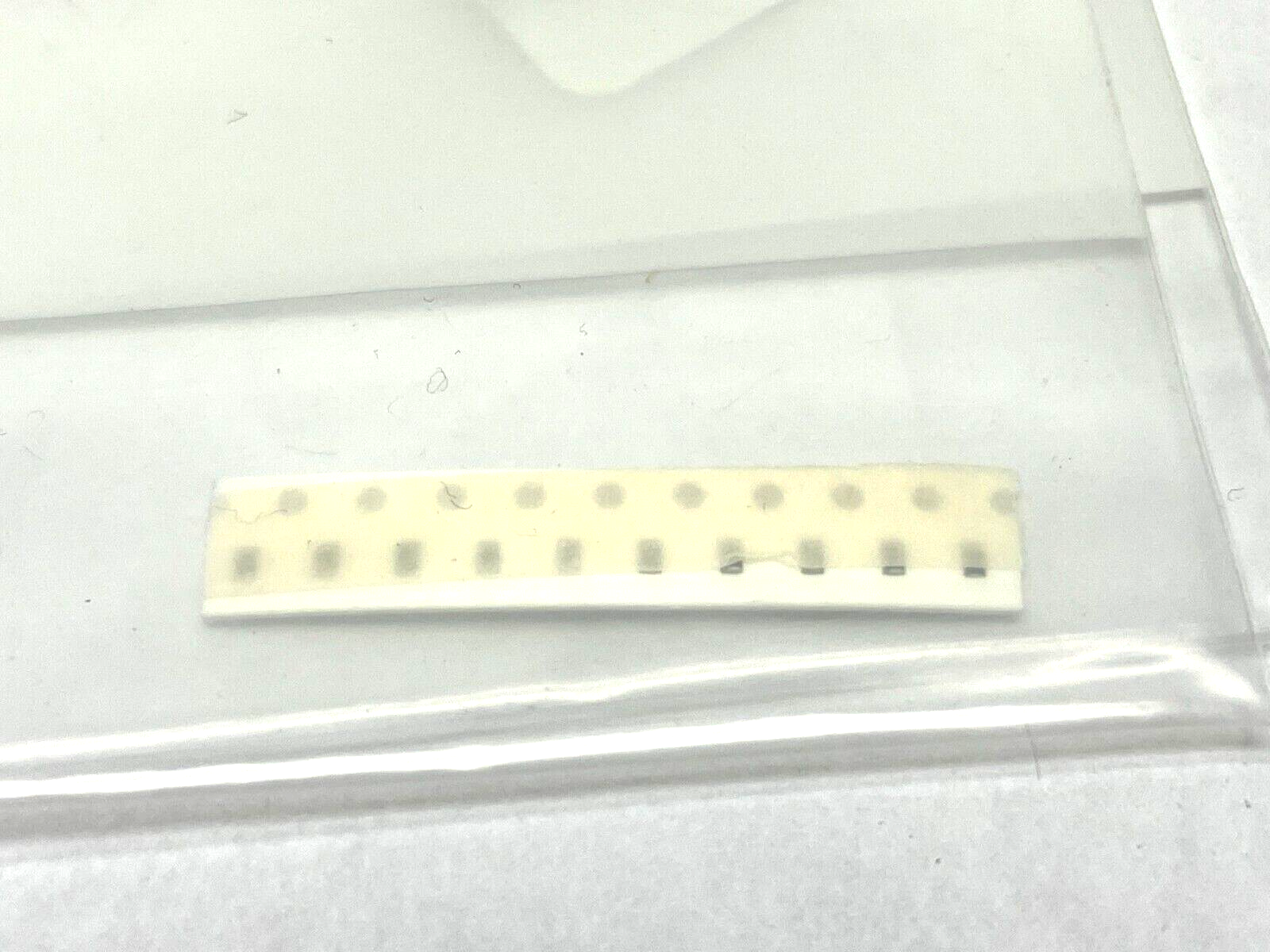 YAGEO RC0603FR-07560RL Chip Resistor 560 Ohms ±1% 0.1W 1/10W LOT OF 20 - Maverick Industrial Sales