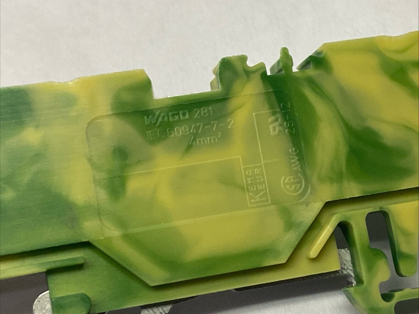 WAGO 281-657 Ground Terminal Block 4-Conductor Yellow/Green 4mm2 LOT OF 2 - Maverick Industrial Sales