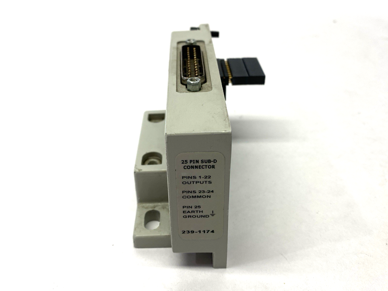 239-1174 | Numatics Pneumatic Manifold Base Connector 25-Pin Sub-D - Used - Maverick Industrial Sales