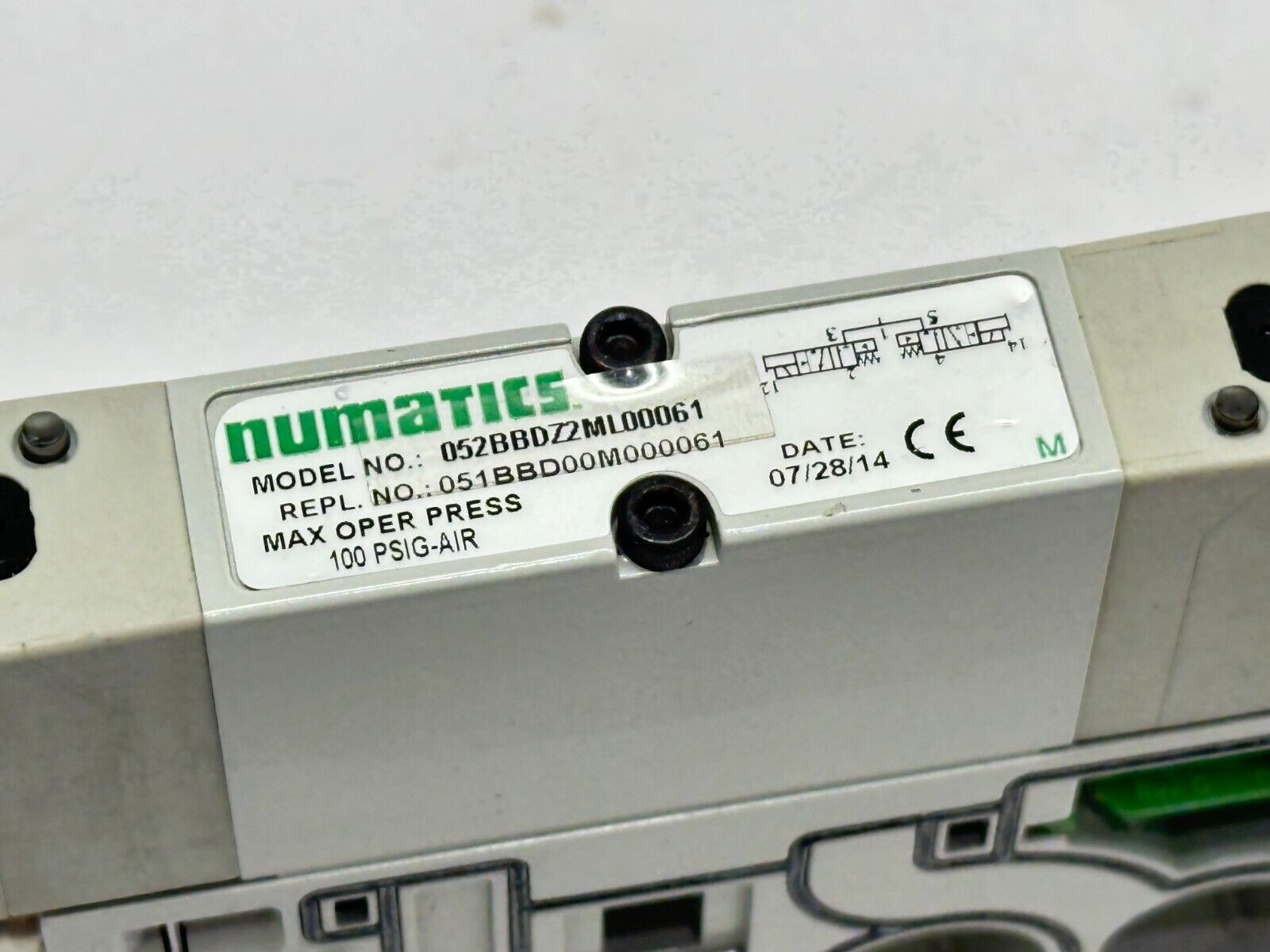 Numatics 052BBDZ2ML00061 Double Solenoid Valve 24VDC 1.35W - Maverick Industrial Sales