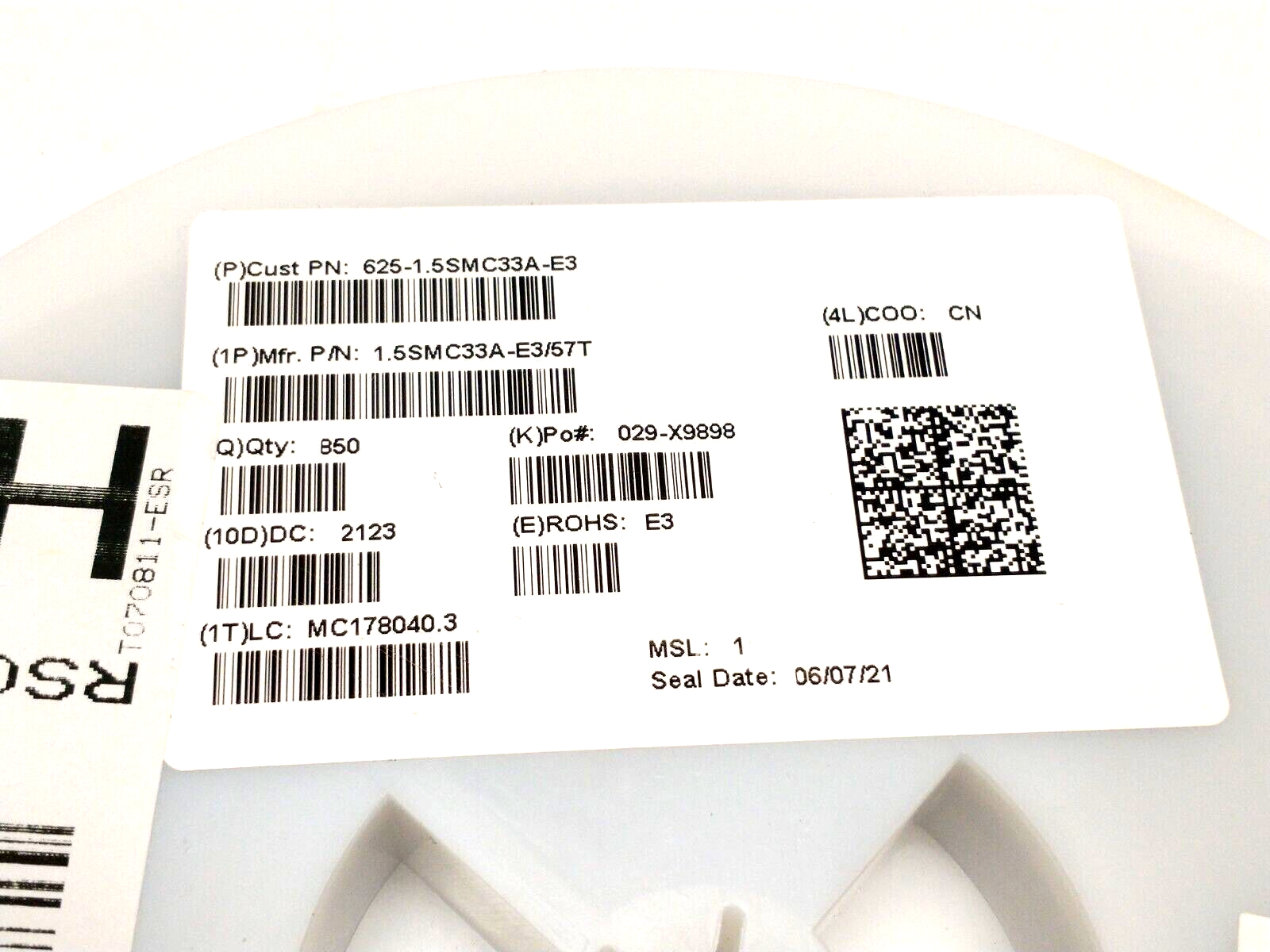Vishay 1.5SMC33A-E3/57T General Semiconductors ESD/TVS Diodes REEL OF 850 - Maverick Industrial Sales