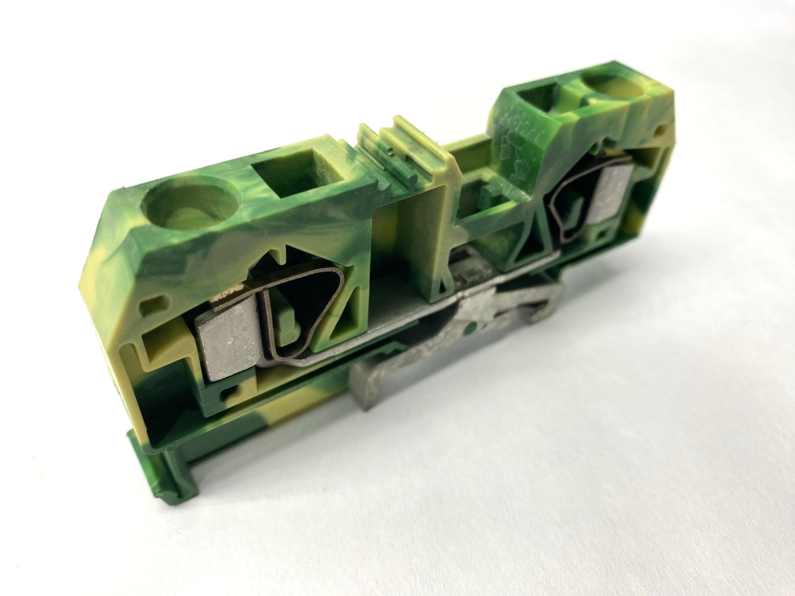 283-907 | Wago Ground Terminal 2-Conductor - Used - Maverick Industrial Sales