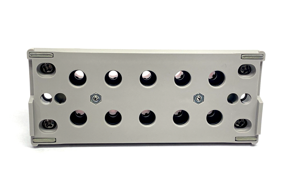 KDM10S-07 | SMC Pneumatic 10-Station Multi-Connector Socket Side 1/4" Tube OD - New – Open box - Maverick Industrial Sales