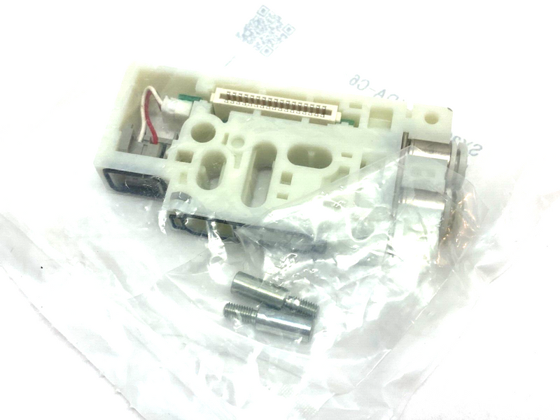 SMC SY30M-2-1DA-C6-NA Natural Color Manifold Block Assembly - Maverick Industrial Sales