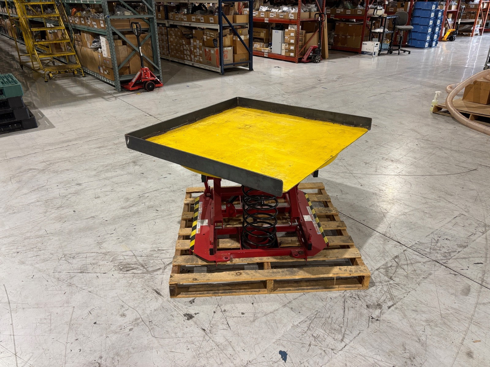 Southworth CPQ49030 Scissor Lift Table, Hydraulic Spring Pallet Positioner 45x45 - Maverick Industrial Sales