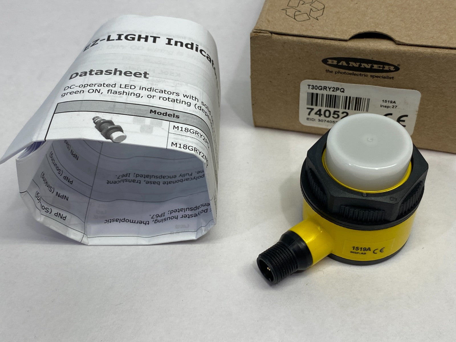 Banner T30GRY2PQ EZ-LIGHT Right Angle 30mm Indicator, Panel Mount 3-Color, 74052 - Maverick Industrial Sales