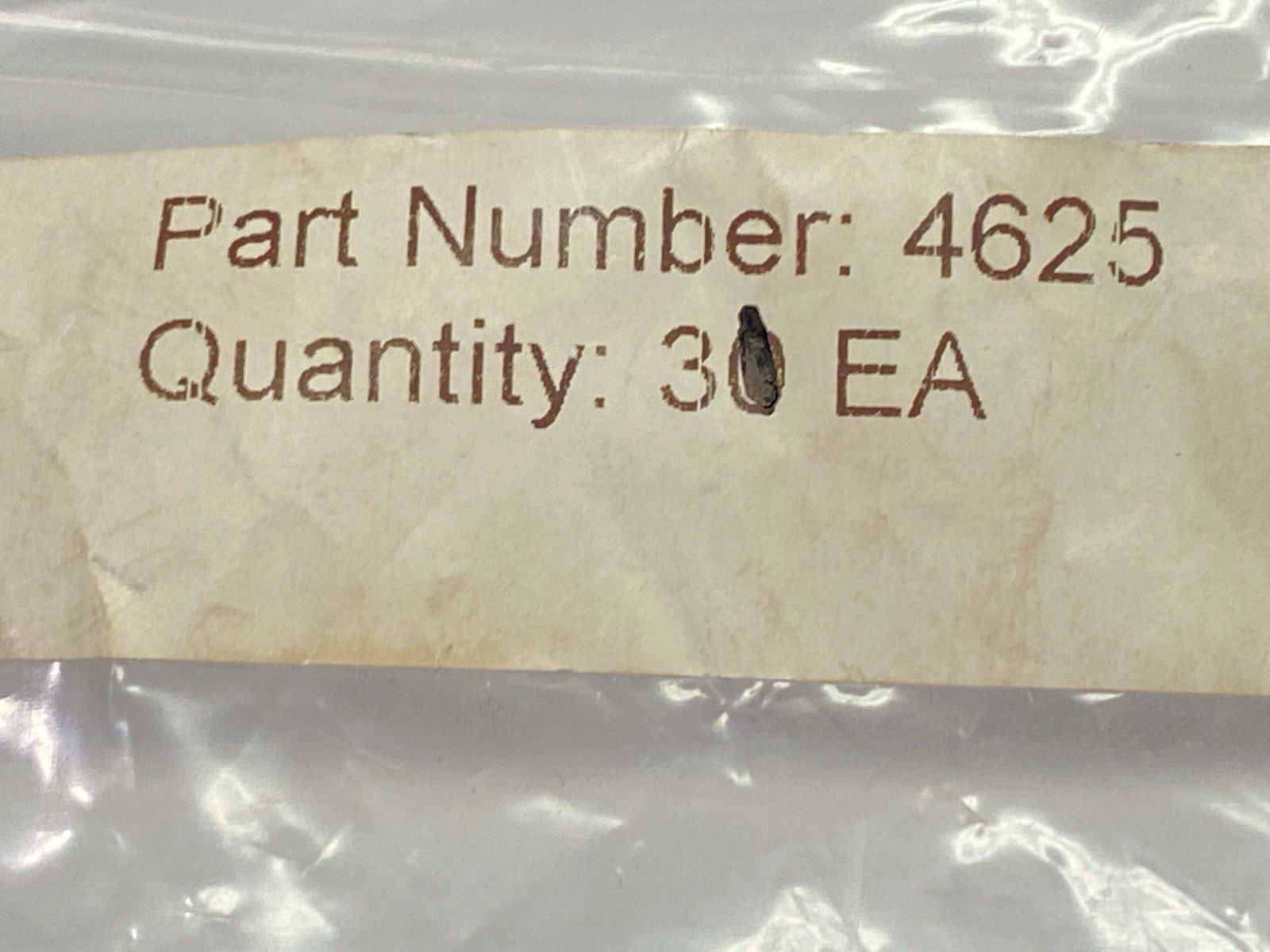 4625 | 80/20 Anti Rotation Plate 5/16-18" Thread LOT OF 31 - New Other - Maverick Industrial Sales
