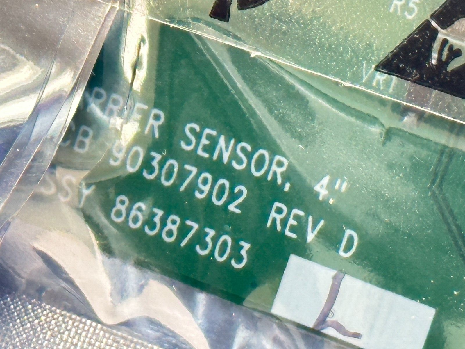 Swisslog 90307902 Rev D Carrier Sensor 4" PCB w/ Connector Plug and Instructions - Maverick Industrial Sales