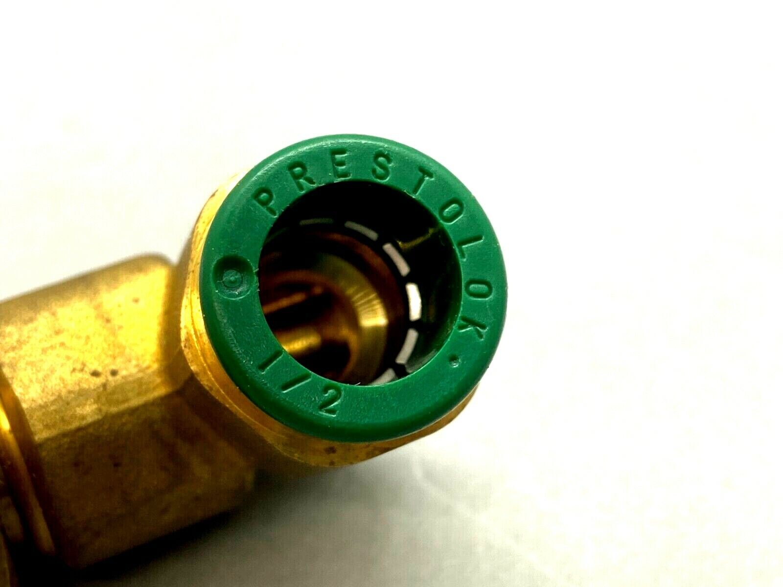 Parker W169PL-8-8 Male Elbow Brass 1/2" Tube x 1/2" NPT - Maverick Industrial Sales