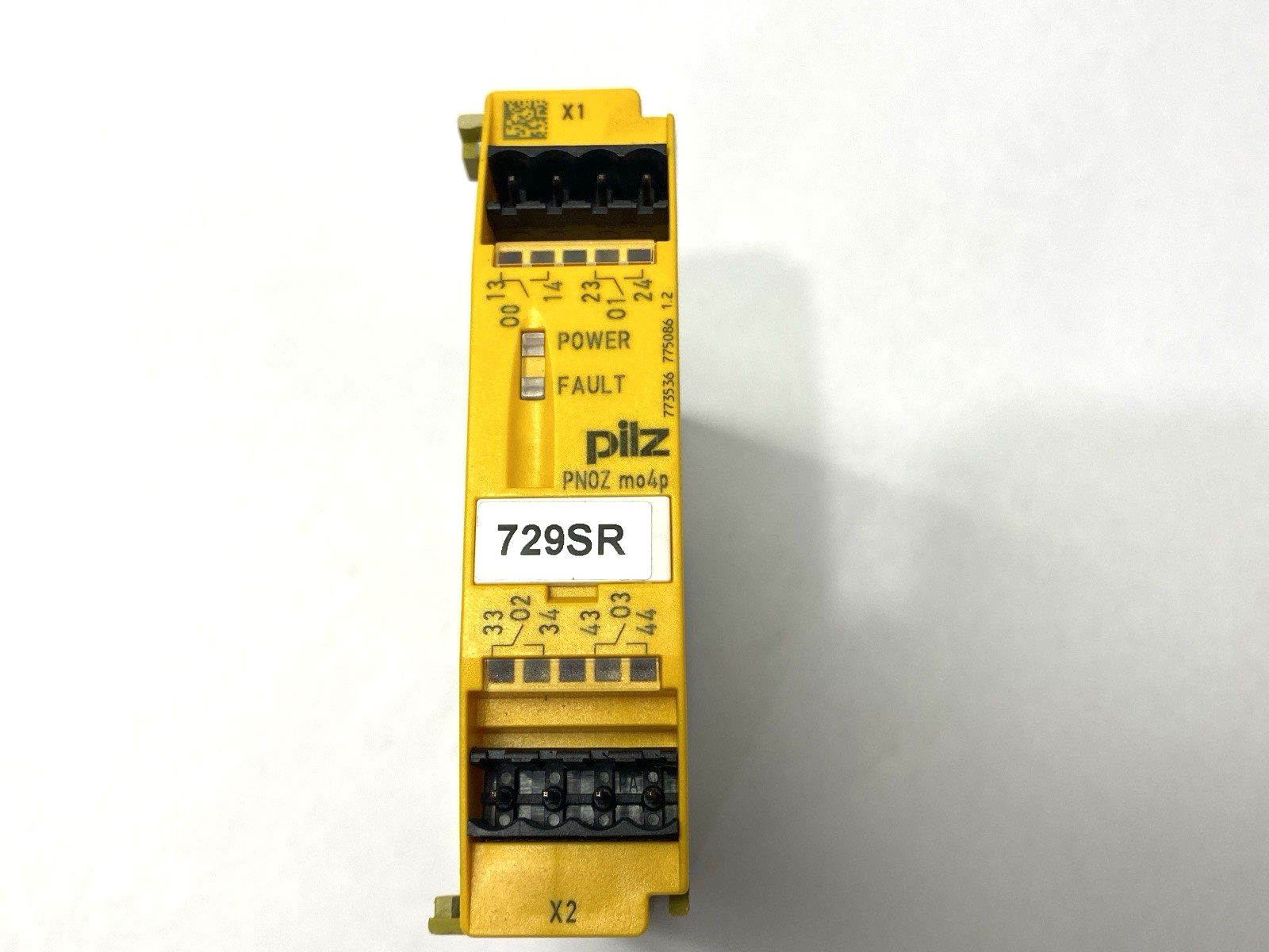 PNOZ mo4p 4n/o | Pilz Expansion Module 4-Digital Outputs 6A 773536 - Used - Maverick Industrial Sales