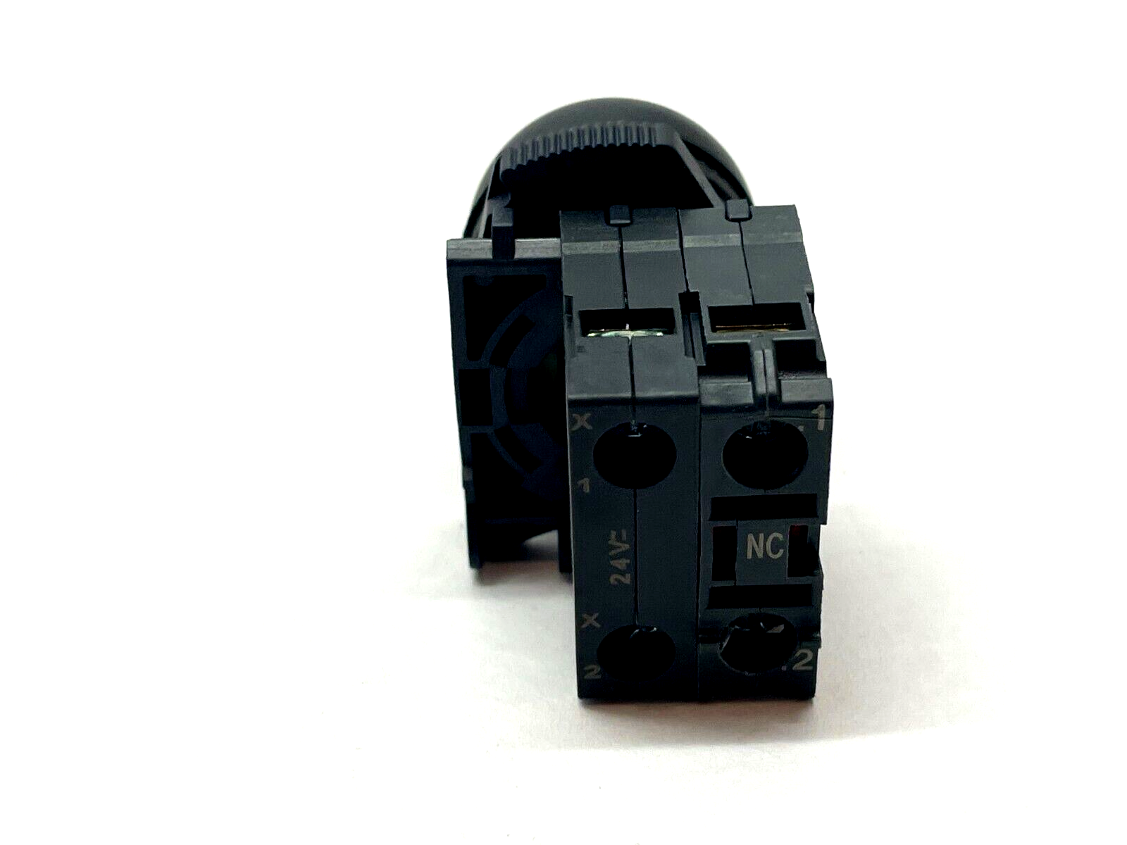 Allen Bradley 800FP-LF3 Pushbutton Green w/ 800F-N3G Ser. B Lamp - Maverick Industrial Sales