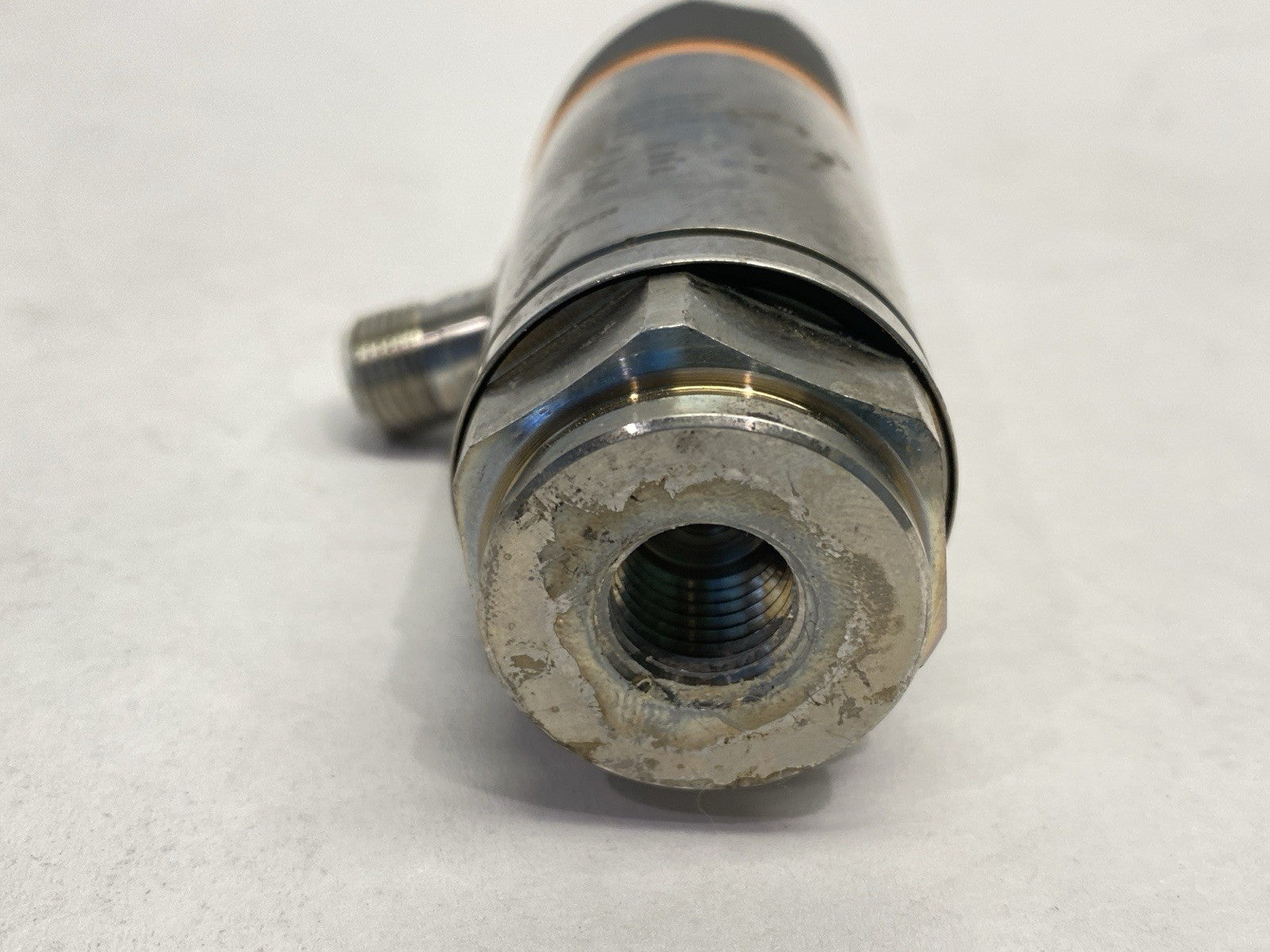 PN7271 | ifm Pressure Sensor With Display PN-250-SEN14-QFRKG/US/ /V - For parts or not working - Maverick Industrial Sales