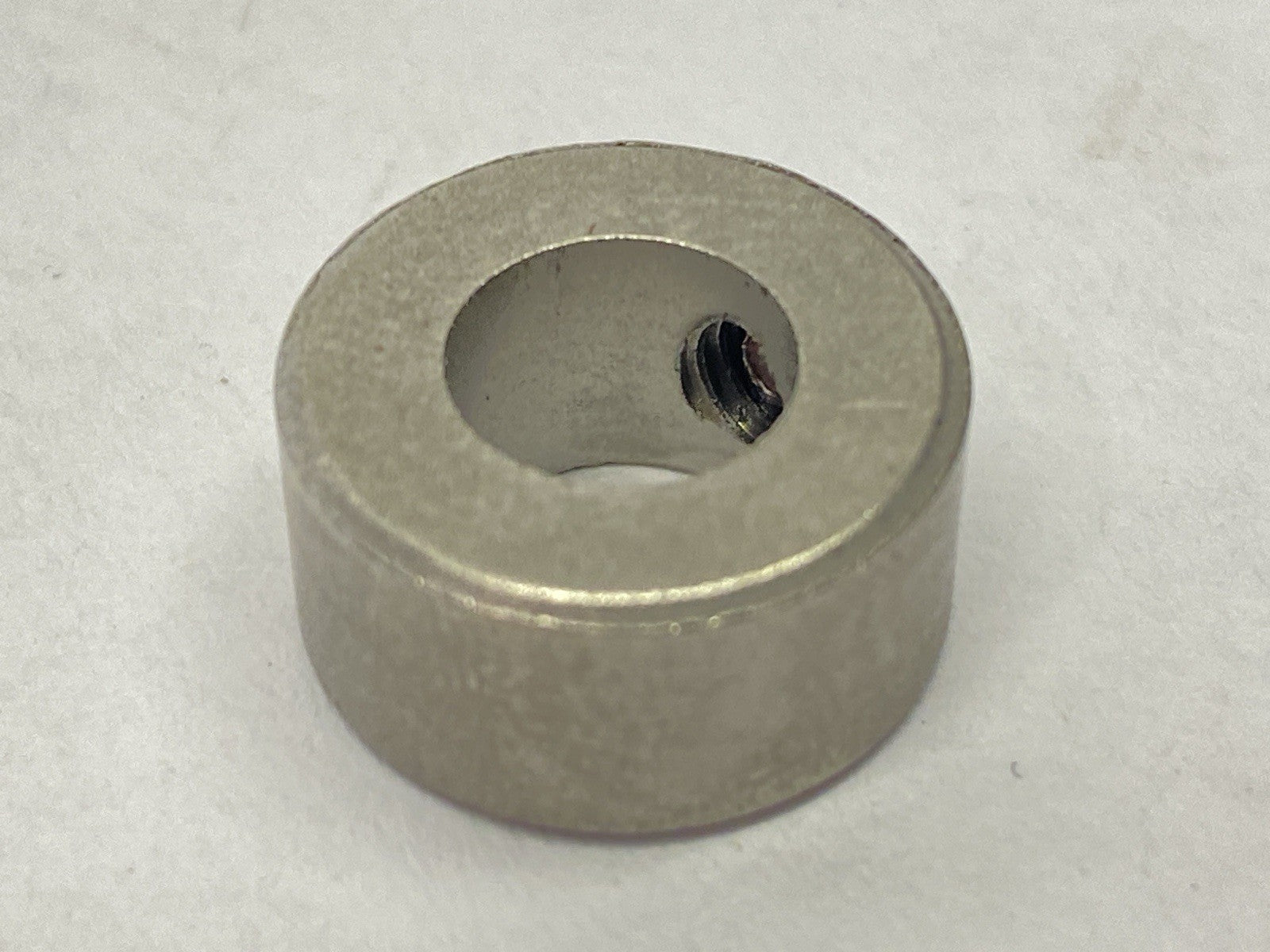 021944-0001 | Shuttleworth Collar 16mm OD 8mm ID LOT OF 10 - New – Open box - Maverick Industrial Sales