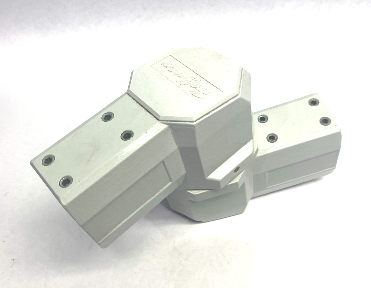 Hoffman CCS2IJLG Compact Series 2 Intermediate Joint, fits 45x60mm, Lt Gray - Maverick Industrial Sales
