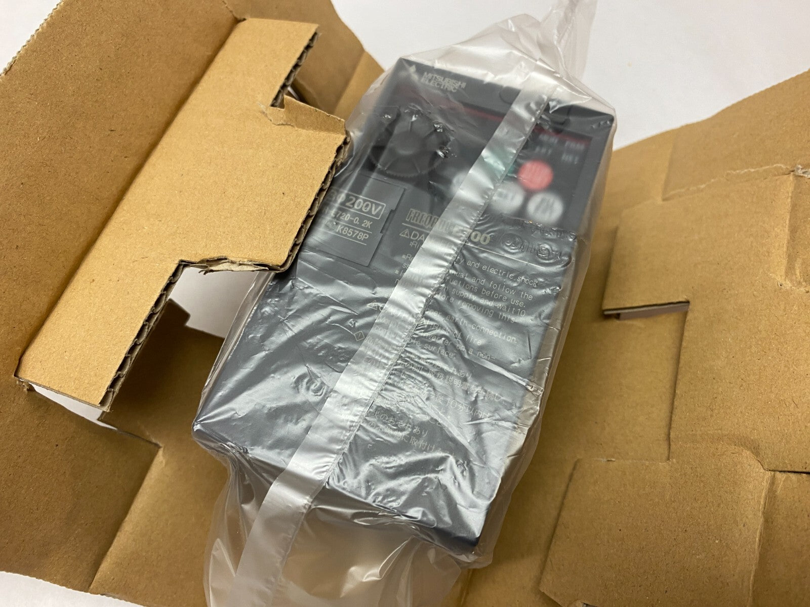 Mitsubishi FR-E720-0.2K Variable Frequency Drive 3PH, 0.2kW 1/4HP 220/230VAC - Maverick Industrial Sales
