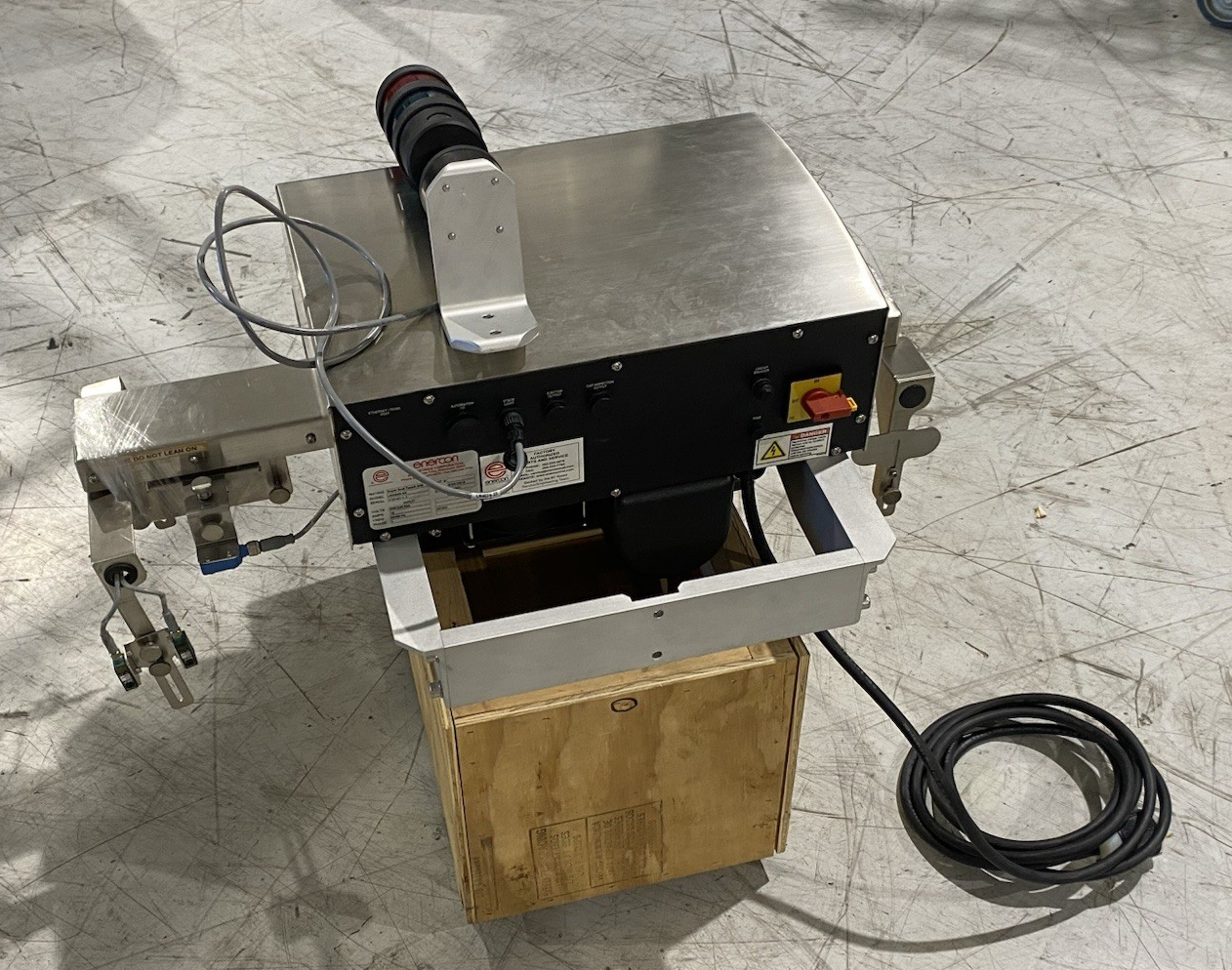 Enercon LM5609-04 Super Seal™ Touch 500 Induction Cap Sealer 1-Phase 208/240VAC - Maverick Industrial Sales