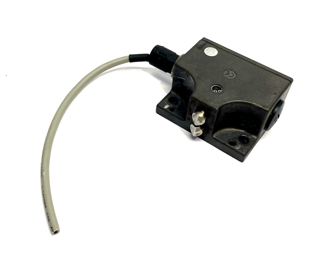 SN02D12-502-MC1688,082450 | Euchner SN02D12-502-MC1688 2-Plunger Mechanical Limit Switch 082450 - Used - Maverick Industrial Sales