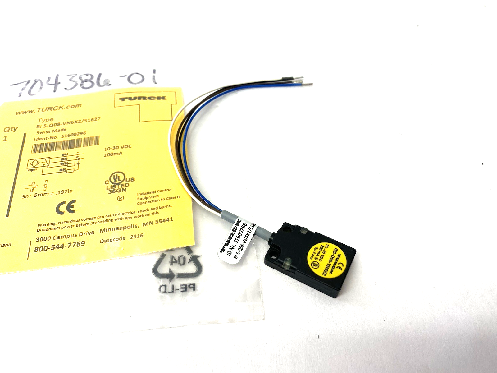 Turck 1600296 Inductive Proximity Sensor 5mm Sn NO/NC BI 5-Q08-VN6X2/S1627 - Maverick Industrial Sales