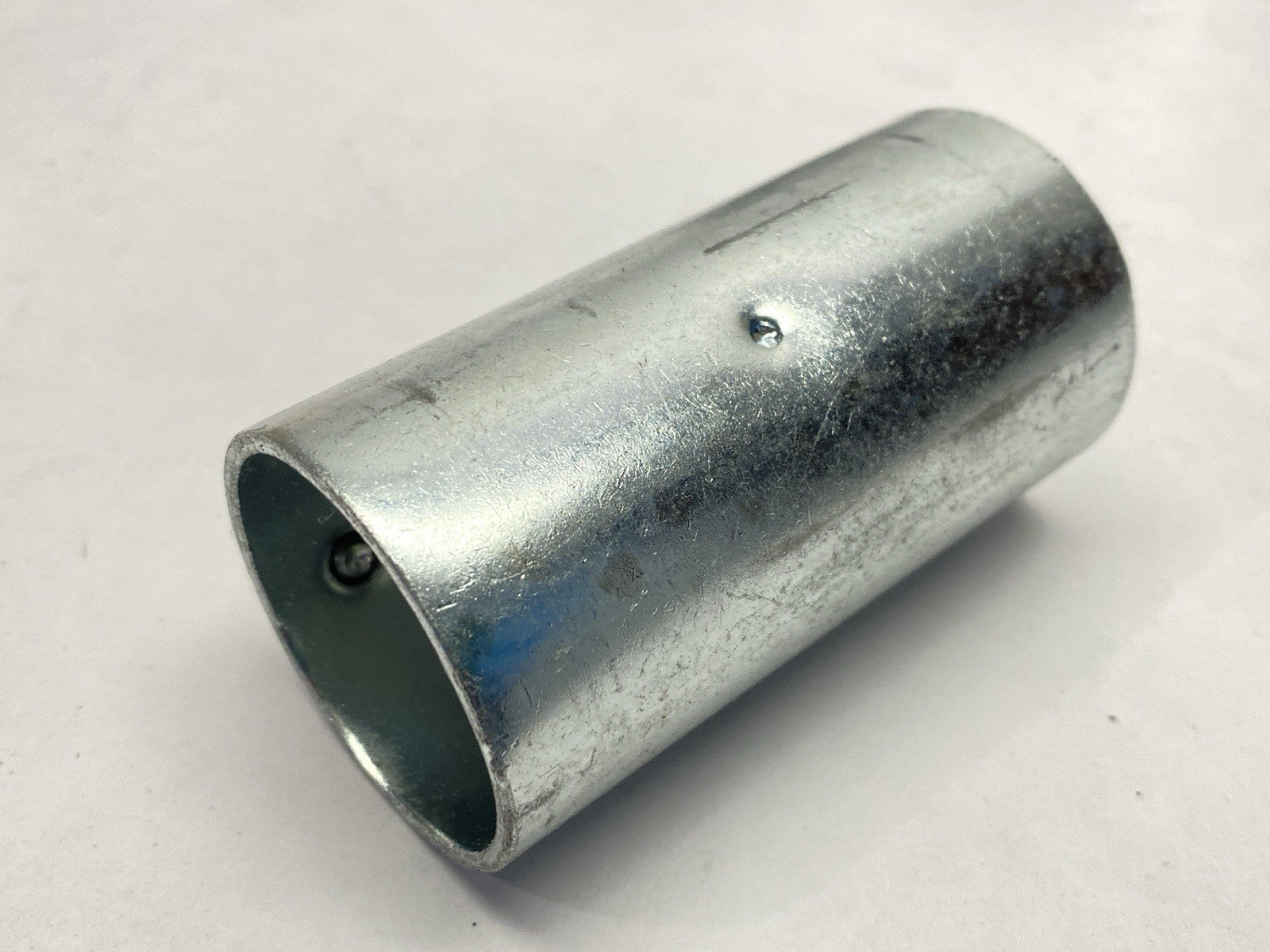 EGS 5125S Steel Zinc Plated EMT Set-Screw Coupling 1-1/4" LOT OF 8 - Maverick Industrial Sales