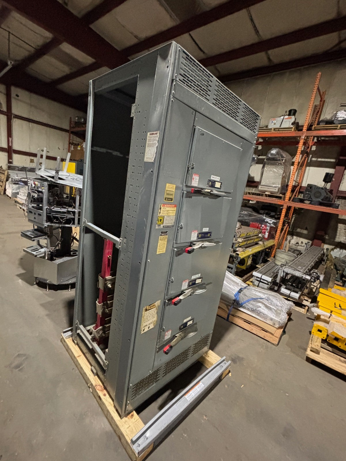 Square D QED 2 Power Style Switchboard 3000A (4) QMB365W 400A Disconnect Switch - Maverick Industrial Sales