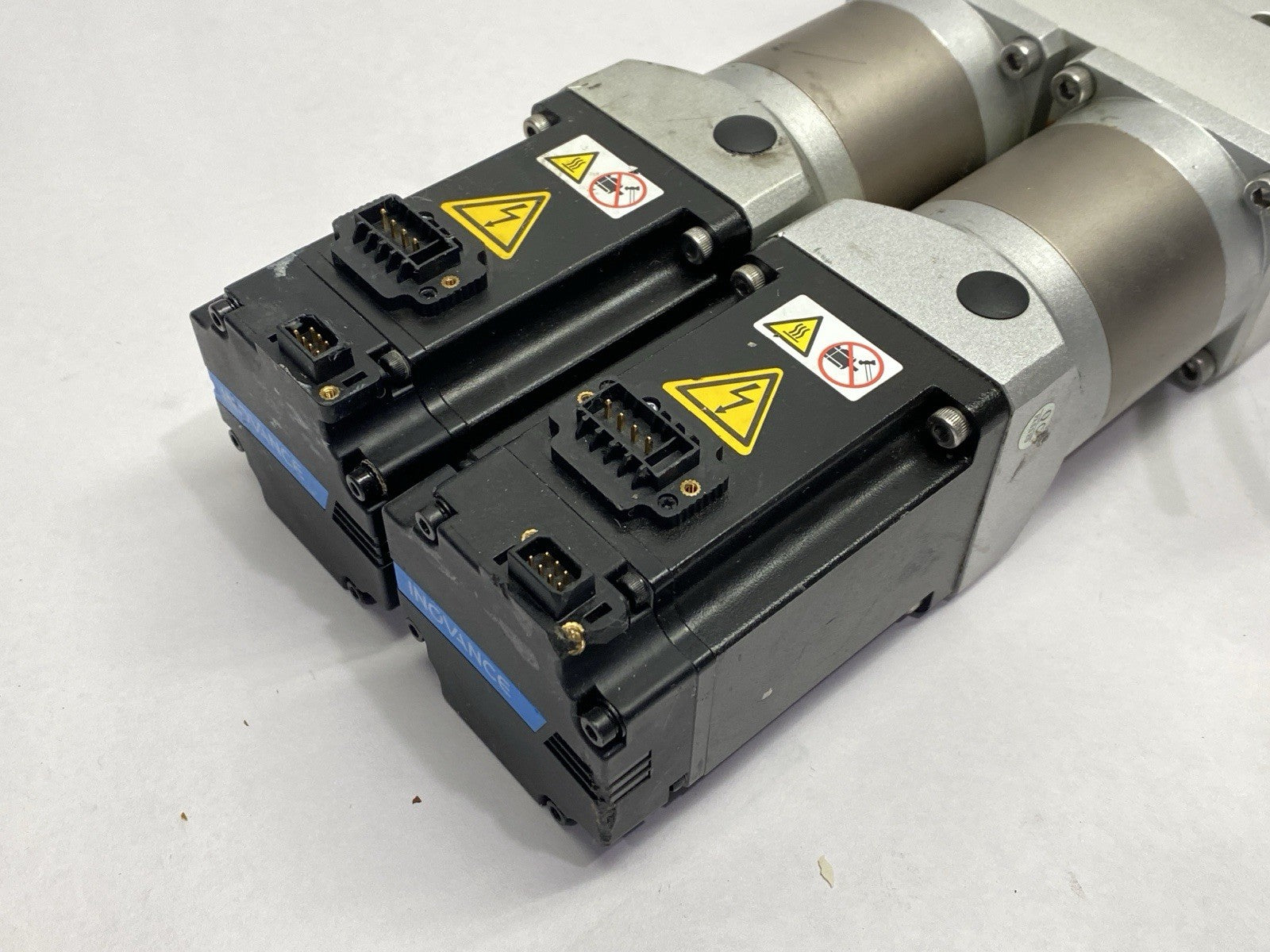 Graco CC1330 Series C102 2-Ball Cat Pump 10:1 To 20:1 10A 200-240V - Maverick Industrial Sales