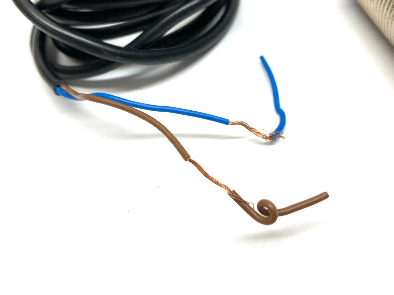 Telemecanique XS1M30MA230 Cylindrical Proximity Sensor - Maverick Industrial Sales