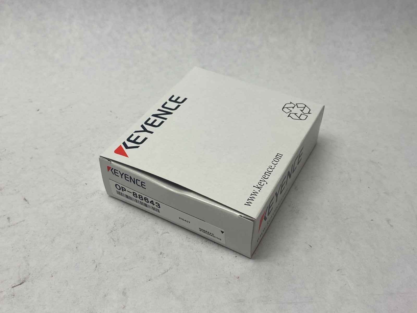 Keyence OP-88643 Monochrome Polarizing Filter for Vision Sensor - Maverick Industrial Sales