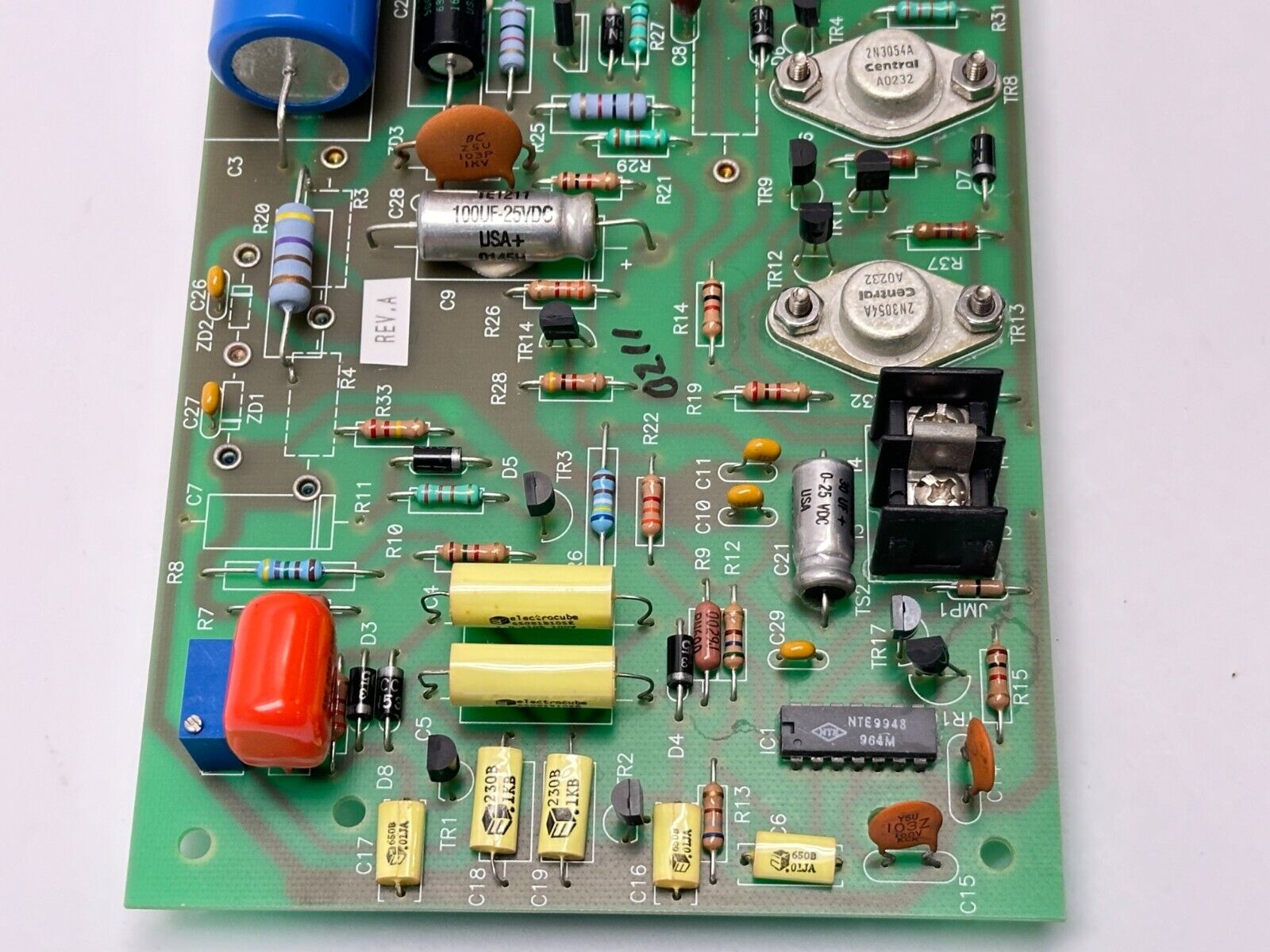 Solidstate Controls 80-9209147-90 Rev A Oscillator PCB Assemly ISSC - Maverick Industrial Sales