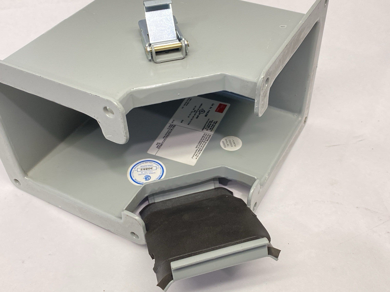 F44LE9B | Hoffman Elbow 90-Degree LayIn Wireway Inside Opening 4" x 4" Gray Steel - Used - Maverick Industrial Sales