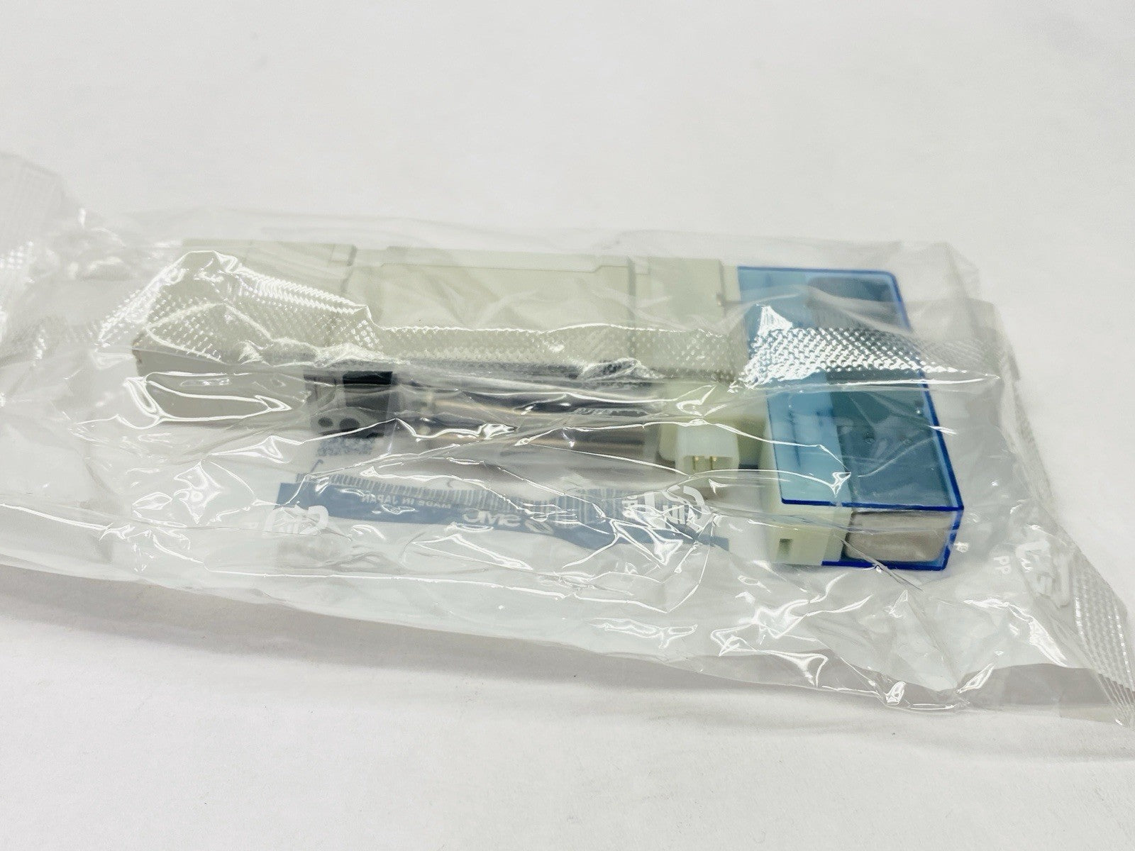 SMC SYY5400-5U1-NA Pneumatic Solenoid Valve 5-Port 24VDC - Maverick Industrial Sales