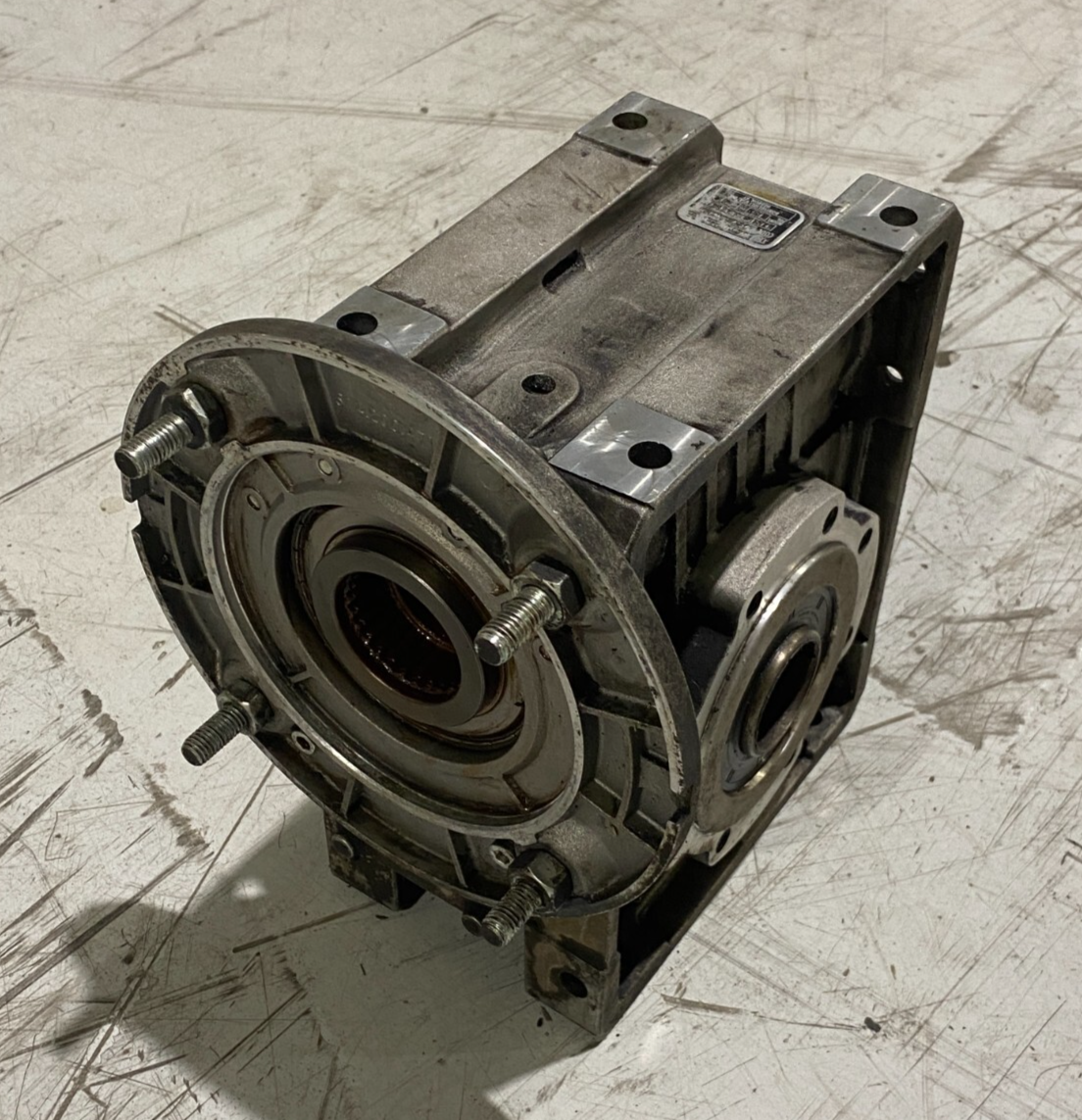 Bonfiglioli W 86 U 40 P90 B5 B3 Right Angle Worm Gear Unit i=40 2G28012151 - Maverick Industrial Sales