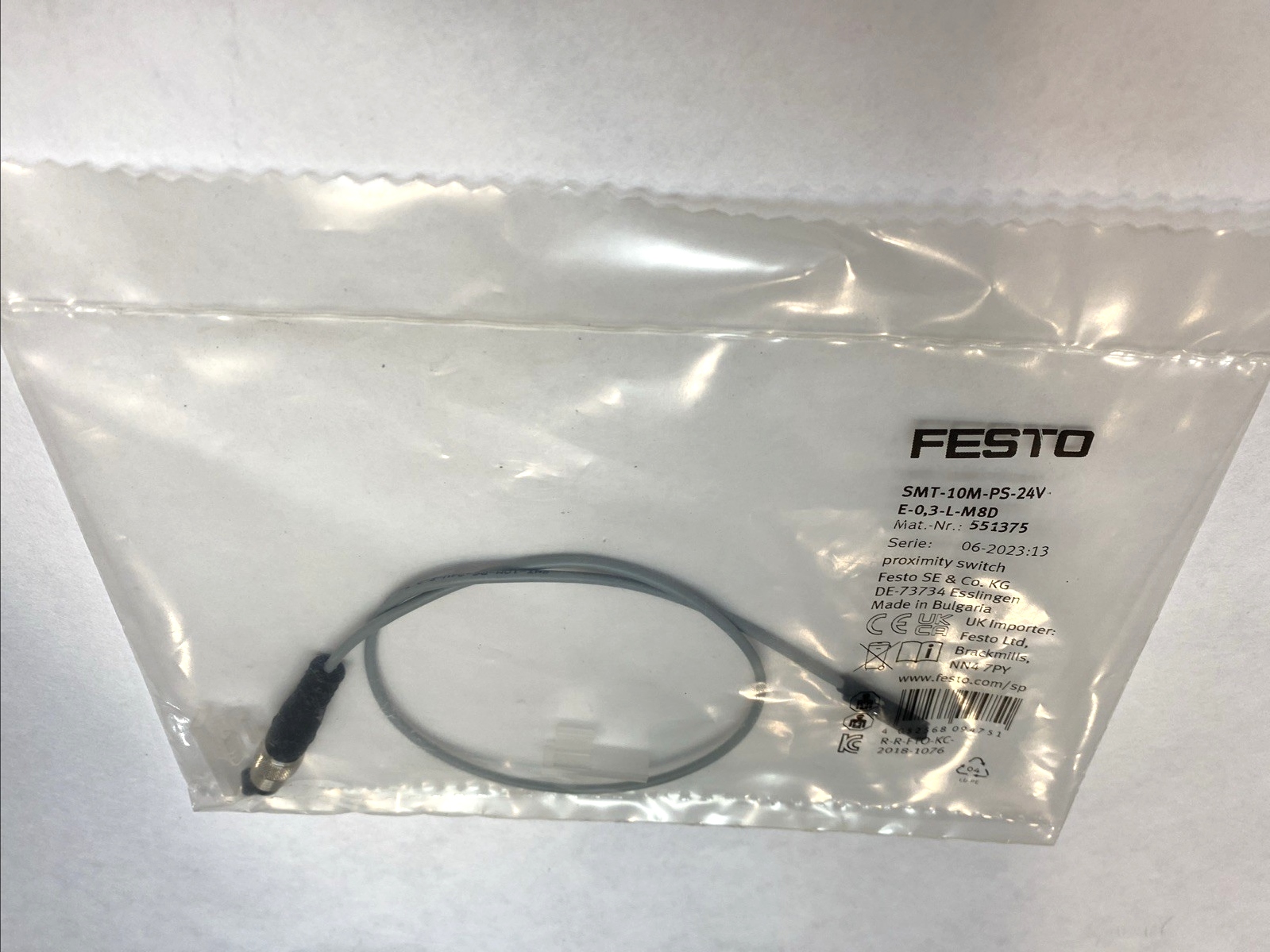 Festo SMT-10M-PS-24V-E-0.3-L-M8D Proximity Switch 551375 - Maverick Industrial Sales