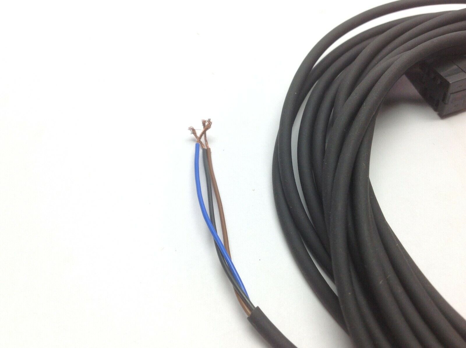 SunX CN-73-C5 Fiber Optic Sensor Cable - Maverick Industrial Sales